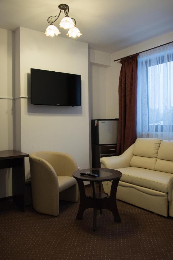 Hotel Hensch Lodz  Luaran gambar